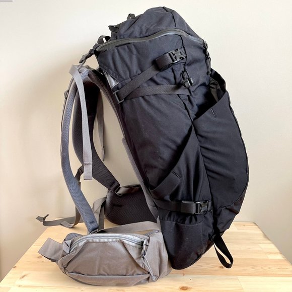 Mystery Ranch Coulee Daypack 40l, Men’s - L/XL BRAND NEW - Picture 2 of 7